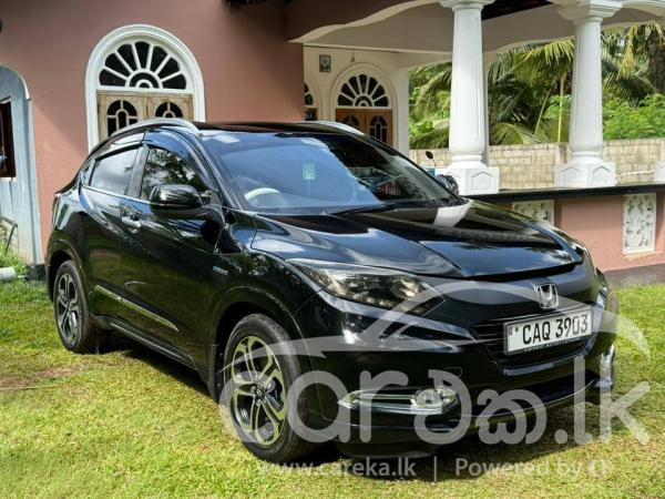 HONDA VEZEL 2015