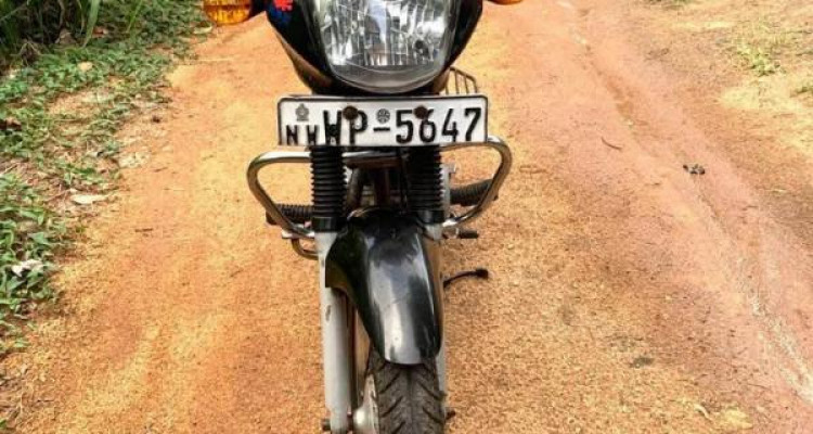 BAJAJ CT100 2011