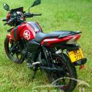 TVS APACHE 2017