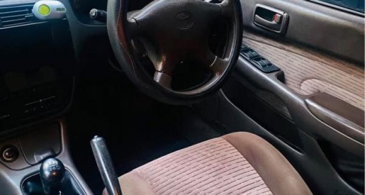 TOYOTA CARINA AT192 1994