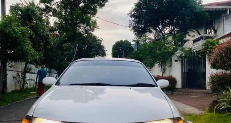 TOYOTA CARINA AT192 1994