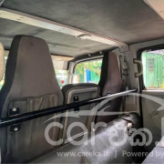MITSUBISHI CANTER CREW CAB 2005