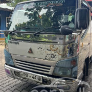 MITSUBISHI CANTER CREW CAB 2005