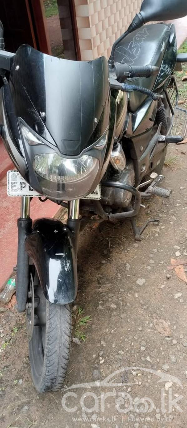 BAJAJ PULSAR 150 2013