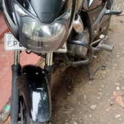 BAJAJ PULSAR 150 2013