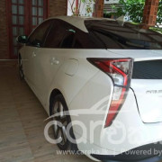 TOYOTA PRIUS 2016