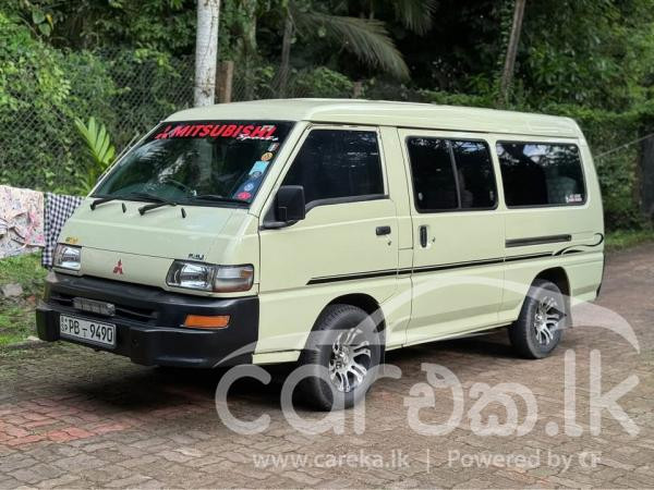MITSUBISHI DELICA PO5 2010