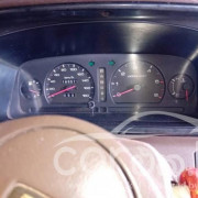 NISSAN CARAVAN 1992