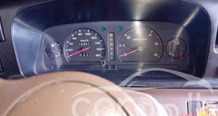 NISSAN CARAVAN 1992