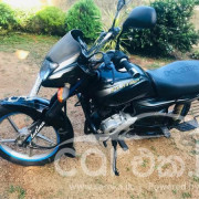 BAJAJ PLATINA 2017