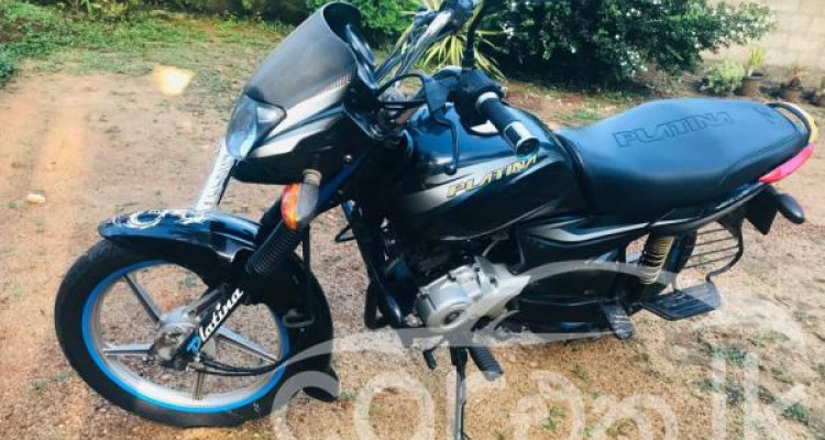 BAJAJ PLATINA 2017