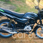 BAJAJ PLATINA 2017