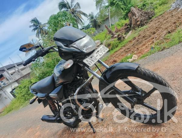 BAJAJ PLATINA 2012