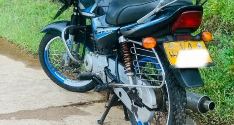 BAJAJ CT100 2009
