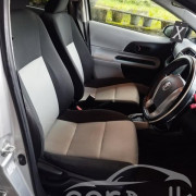 TOYOTA AQUA 2012