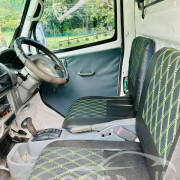 MITSUBISHI MINICAB 2006
