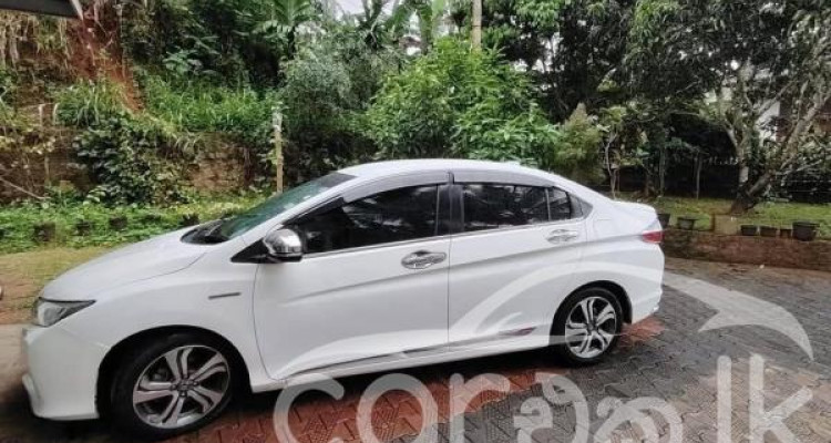 HONDA GRACE 2015
