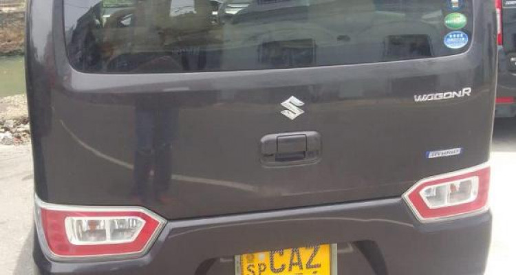 SUZUKI WAGON R 2017