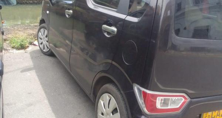 SUZUKI WAGON R 2017