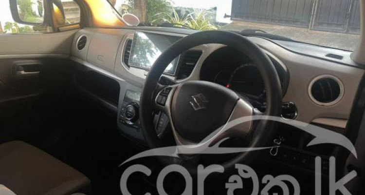 SUZUKI WAGON R 2015