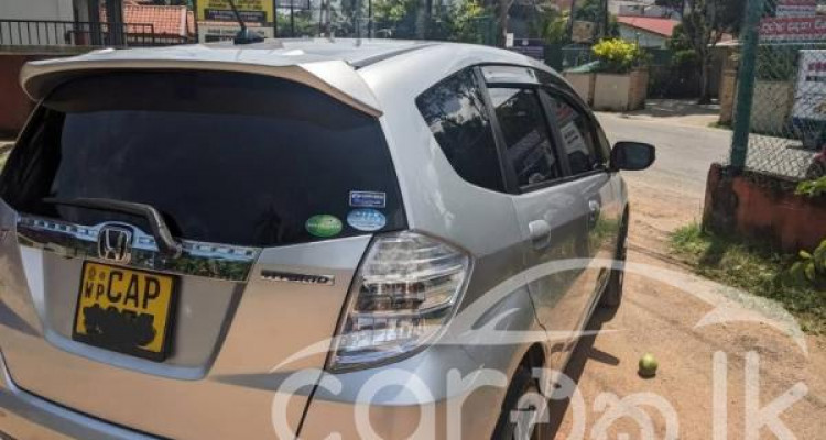 HONDA FIT GP1 2012