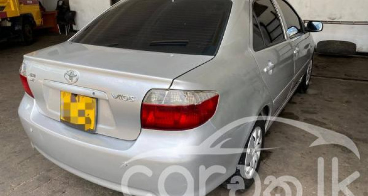 TOYOTA VIOS 2004