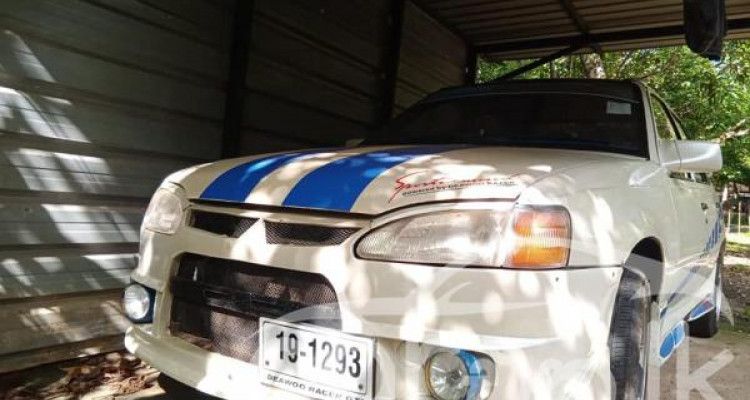 DAEWOO RACER 1994