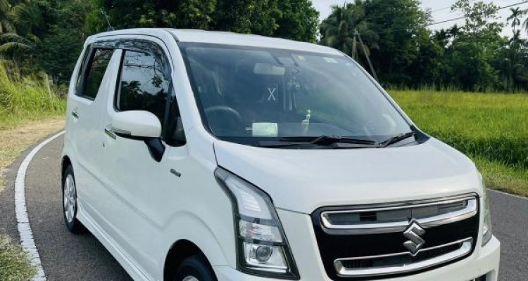 SUZUKI WAGON R STINGRAY 2017