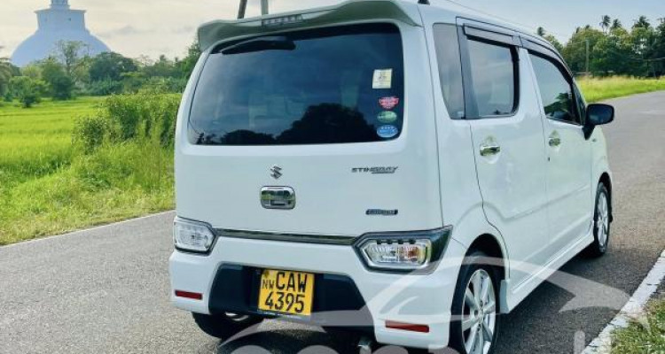SUZUKI WAGON R STINGRAY 2017