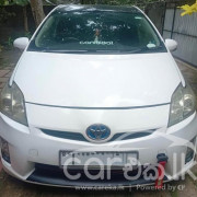 TOYOTA PRIUS 2011