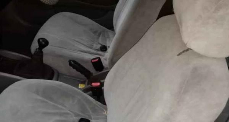 DAEWOO NUBIRA 2000