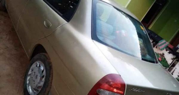 DAEWOO NUBIRA 2000