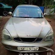 DAEWOO NUBIRA 2000