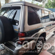 MITSUBISHI PAJERO 1996
