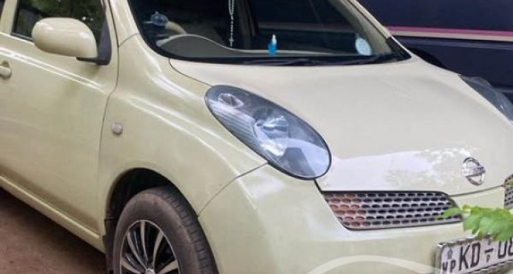 NISSAN MARCH AK12 2003