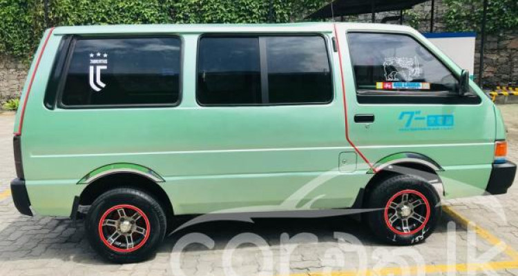 NISSAN VANETTE 1989