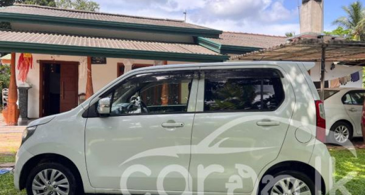 SUZUKI WAGON R FX 2016
