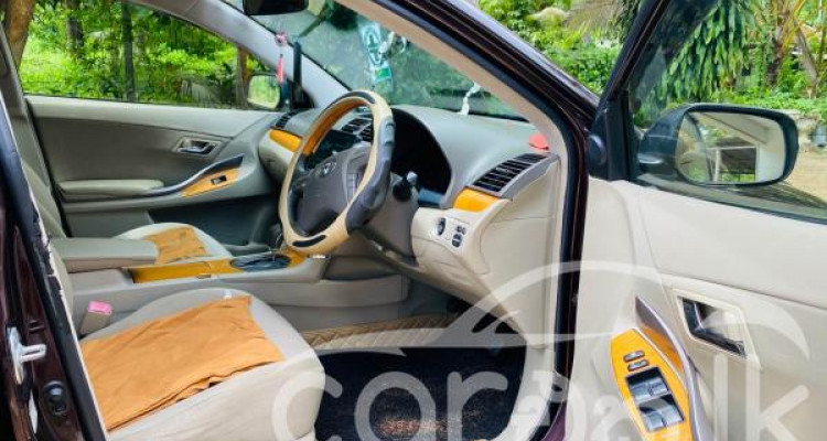 TOYOTA PREMIO 2008