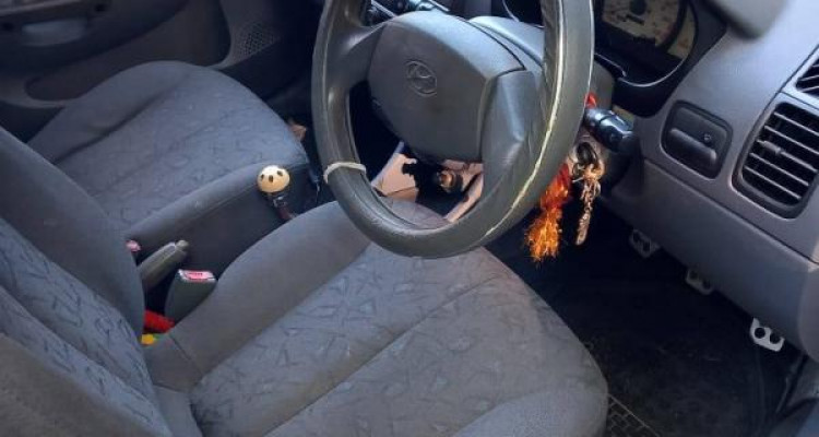 HYUNDAI ACCENT 2001