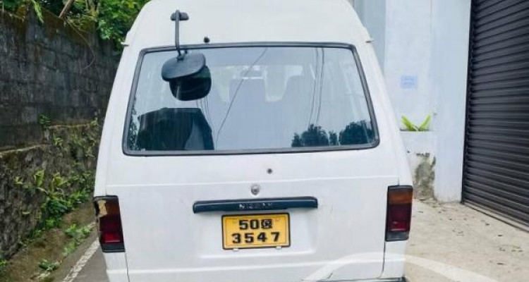 NISSAN VANETTE 1982