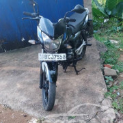 BAJAJ DISCOVER 2015