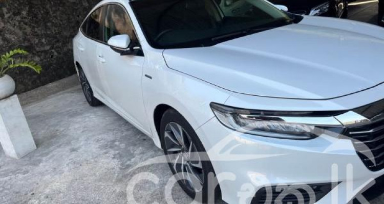HONDA INSIGHT 2018