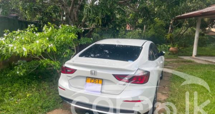 HONDA INSIGHT 2018
