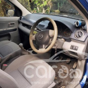 MAZDA 2 2003