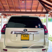 TOYOTA LAND CRUISER PRADO 150 2017