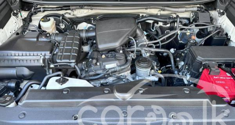 TOYOTA LAND CRUISER PRADO 150 2017