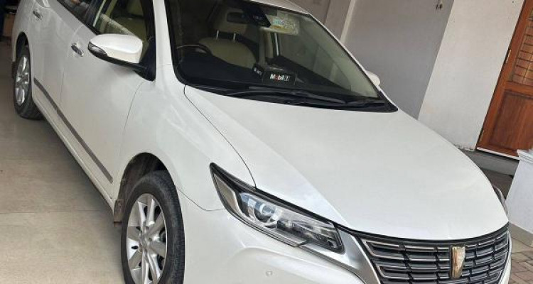 TOYOTA PREMIO 2020