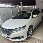 TOYOTA PREMIO 2020