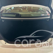 TOYOTA PREMIO 2020