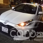 TOYOTA YARIS 2022